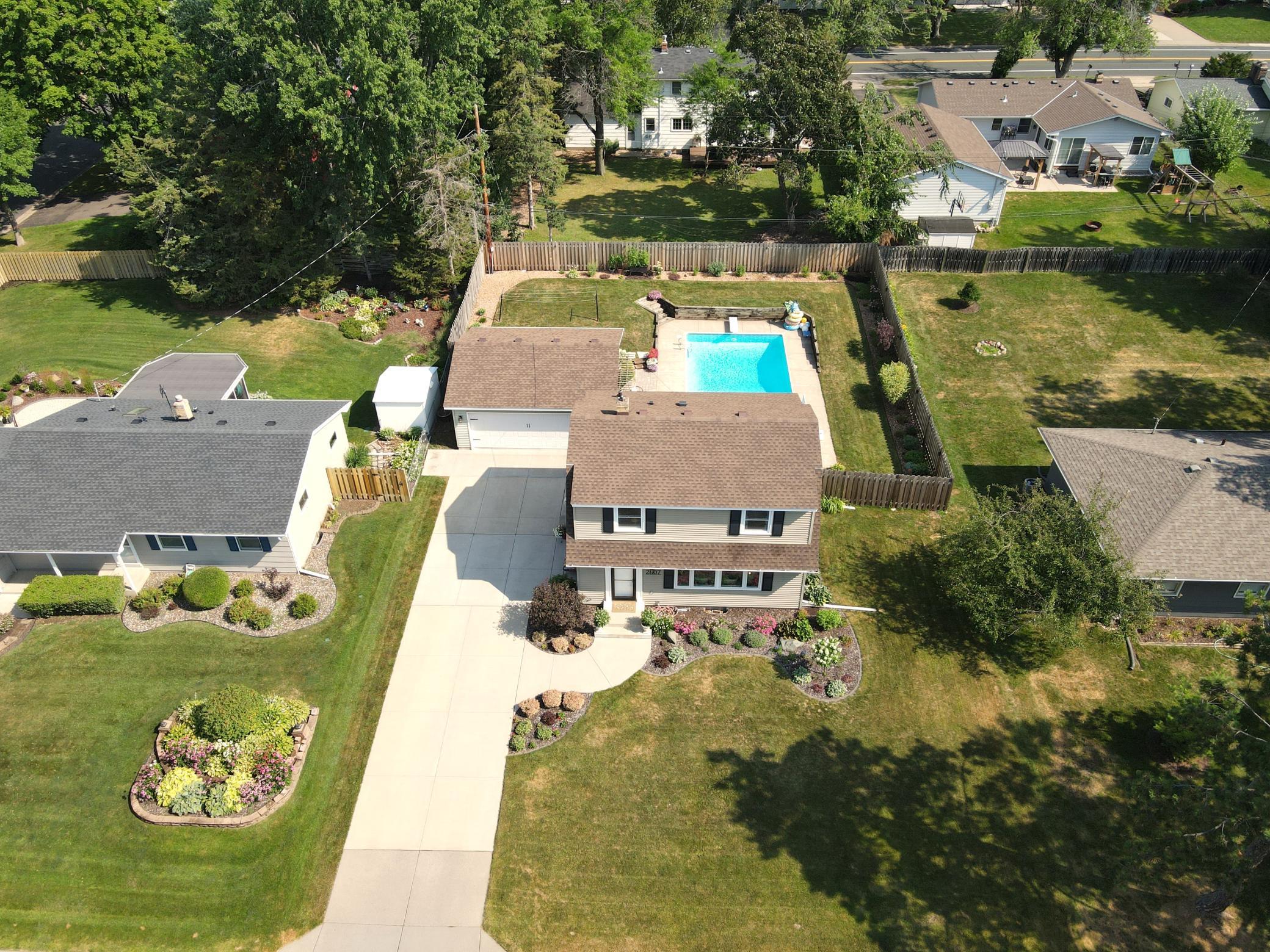 Property Photo 28